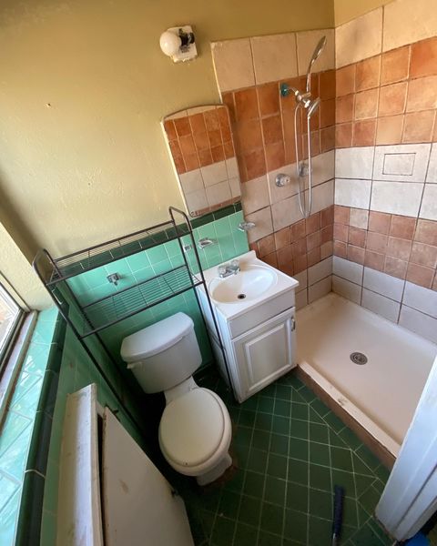 Bathroom before remodeling — Fort Worth